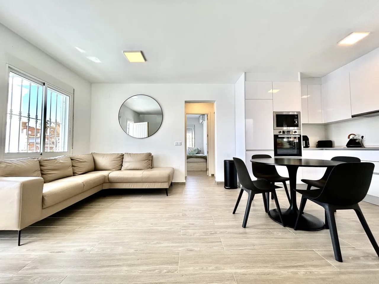 Villa met 5 slaapkamers te koop in Villamartin, Alicante - Image 3