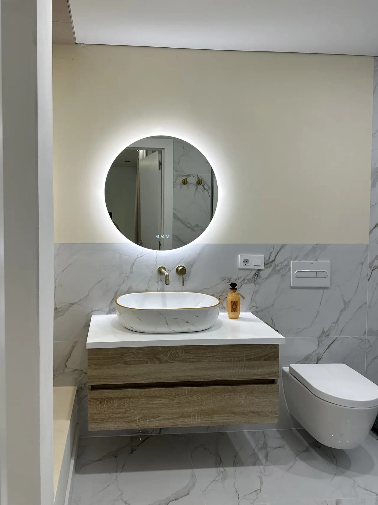 2 Bedroom Apartment for Sale in Torrevieja, Alicante - Image 9