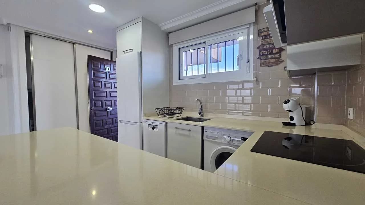 3 Bedroom Apartment for Sale in Mil Palmeras, Alicante - Image 8