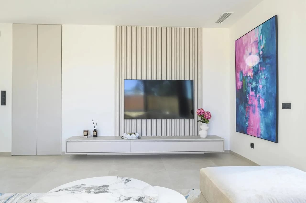 Villa de 3 dormitorios en venta en Las Colinas Golf Resort, Alicante - Image 9