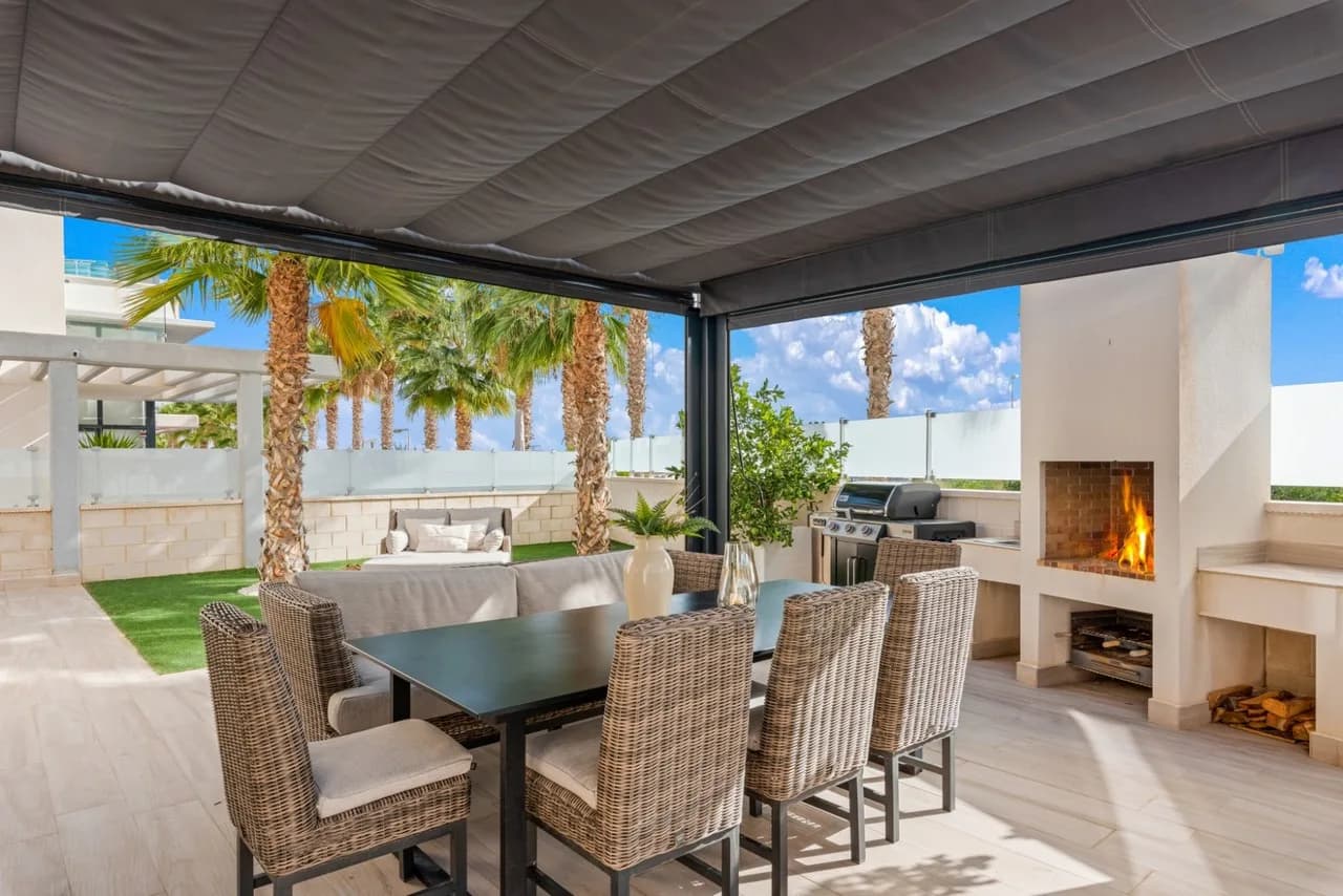 Villa de 5 chambres à vendre à Cabo Roig, Alicante - Image 4