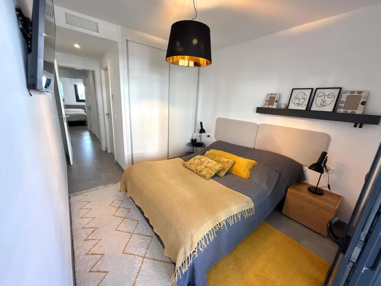 2 Bedroom Apartment for Sale in Playa Flamenca, Alicante - Image 7