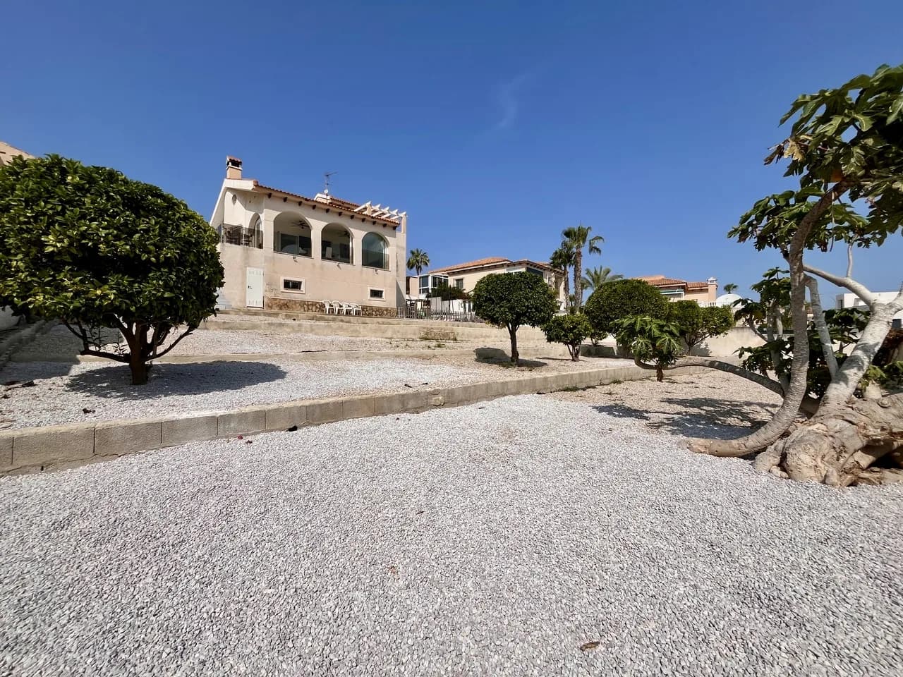 Villa z 5 sypialniami na sprzedaż w San Miguel de Salinas, Alicante - Image 3