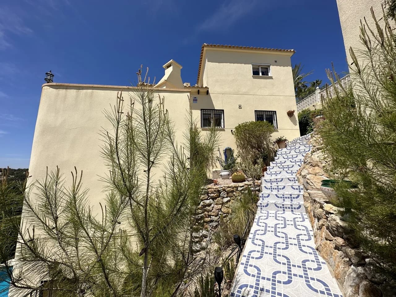 Villa de 5 dormitorios en venta en Las Ramblas, Alicante - Image 4