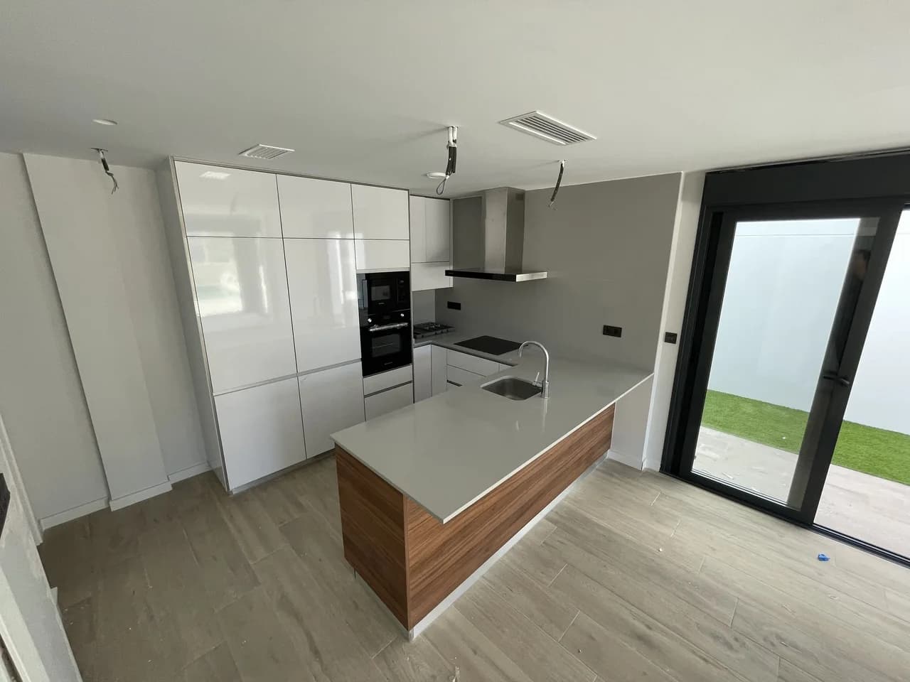 Apartment de 4 dormitorios en venta en Pilar de la Horadada, Alicante - Image 6