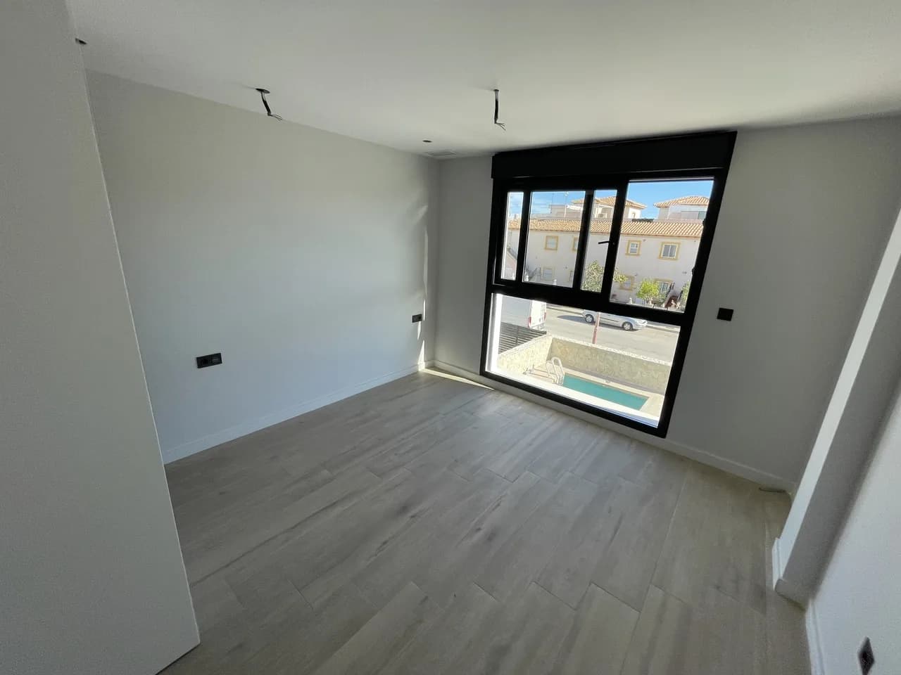 Apartment de 4 dormitorios en venta en Pilar de la Horadada, Alicante - Image 9