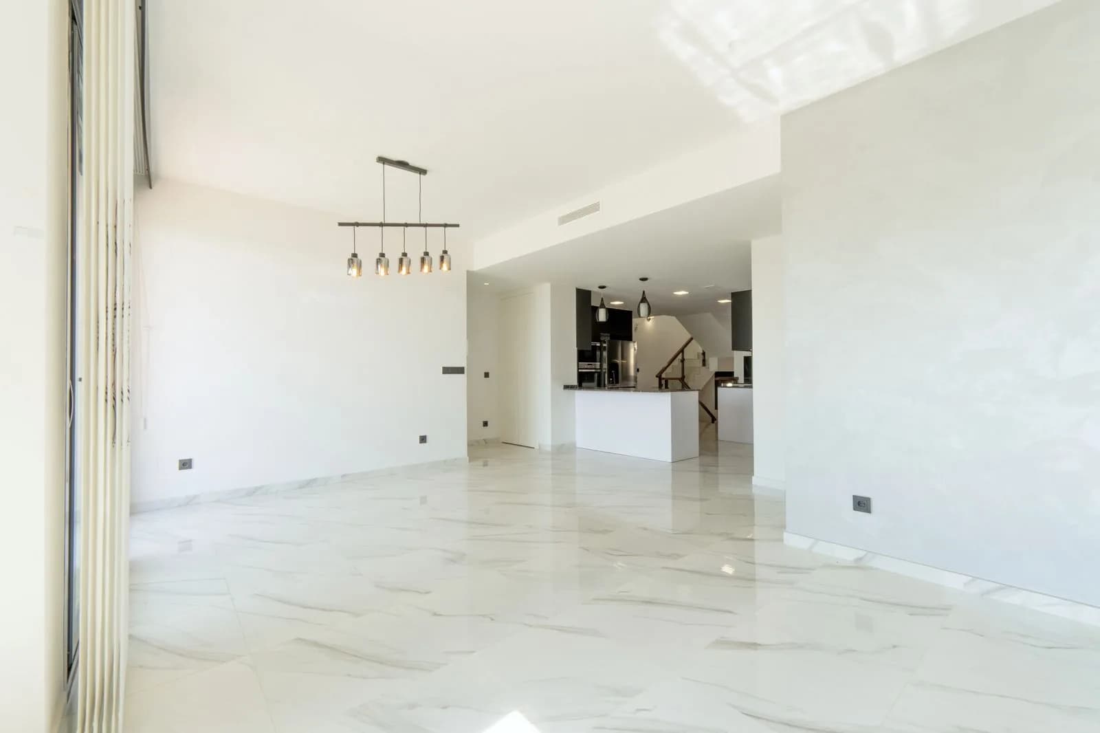 Villa mit 3 Schlafzimmern zu verkaufen in San Miguel de Salinas, Costa Blanca - Image 3