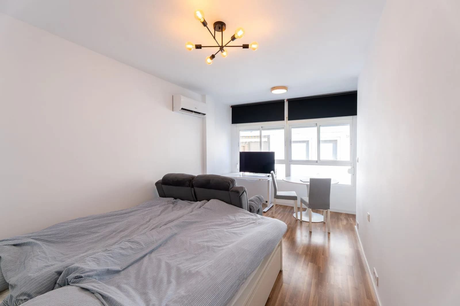 Apartment for Sale in Torrevieja, Costa Blanca - Image 2