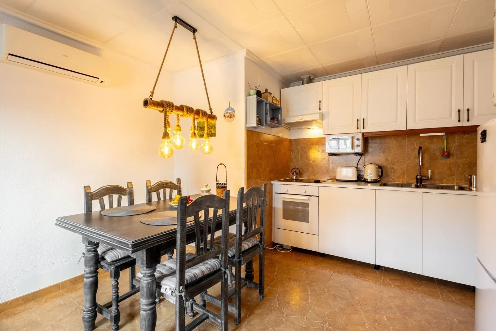 Apartment In Torrevieja - Image 4