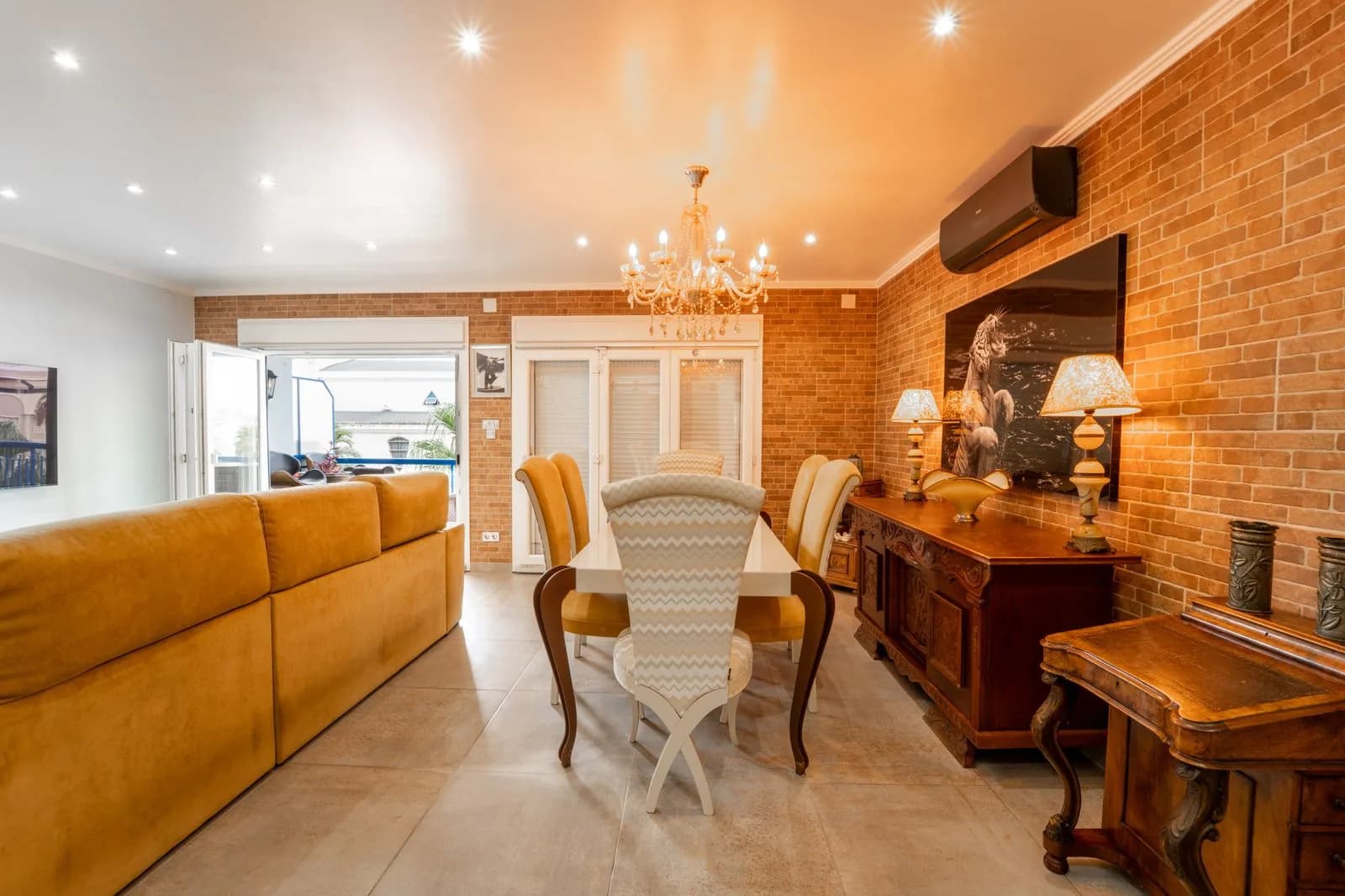 Apartment In Torrevieja - Image 3