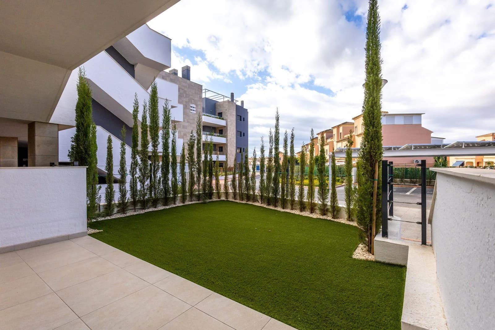 3 Bedroom Apartment for Sale in Playa Flamenca, Costa Blanca - Image 3