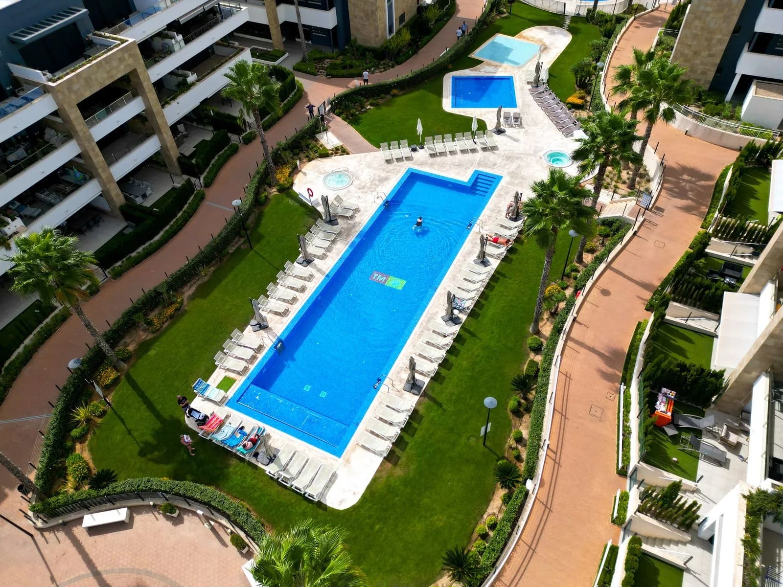 3 Bedroom Apartment for Sale in Playa Flamenca, Costa Blanca - Image 4