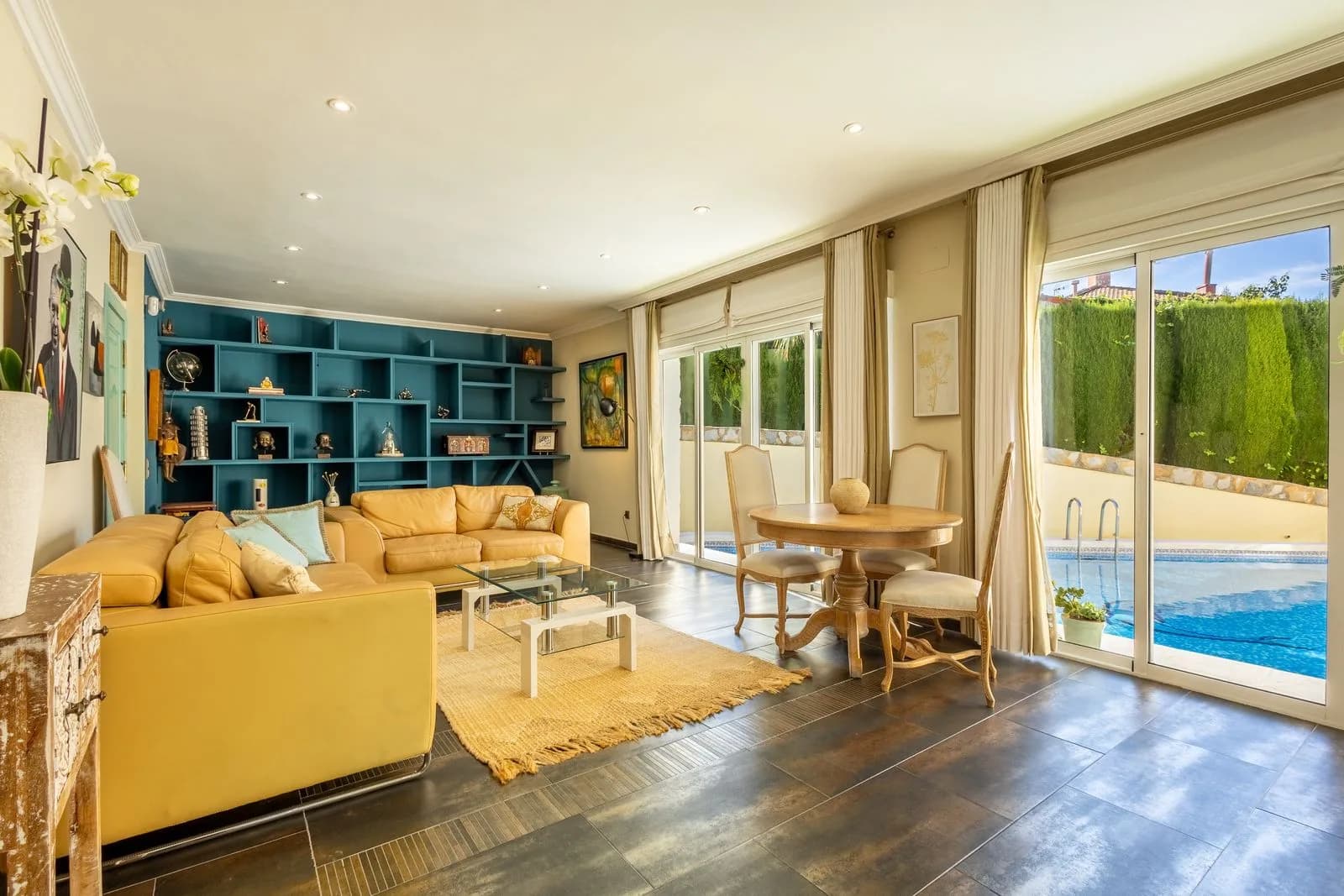 Villa In Torrevieja - Image 5