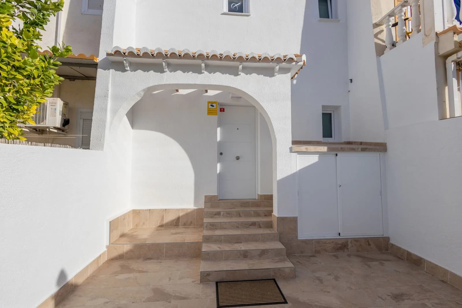 Town House In Los Balcones - Image 3