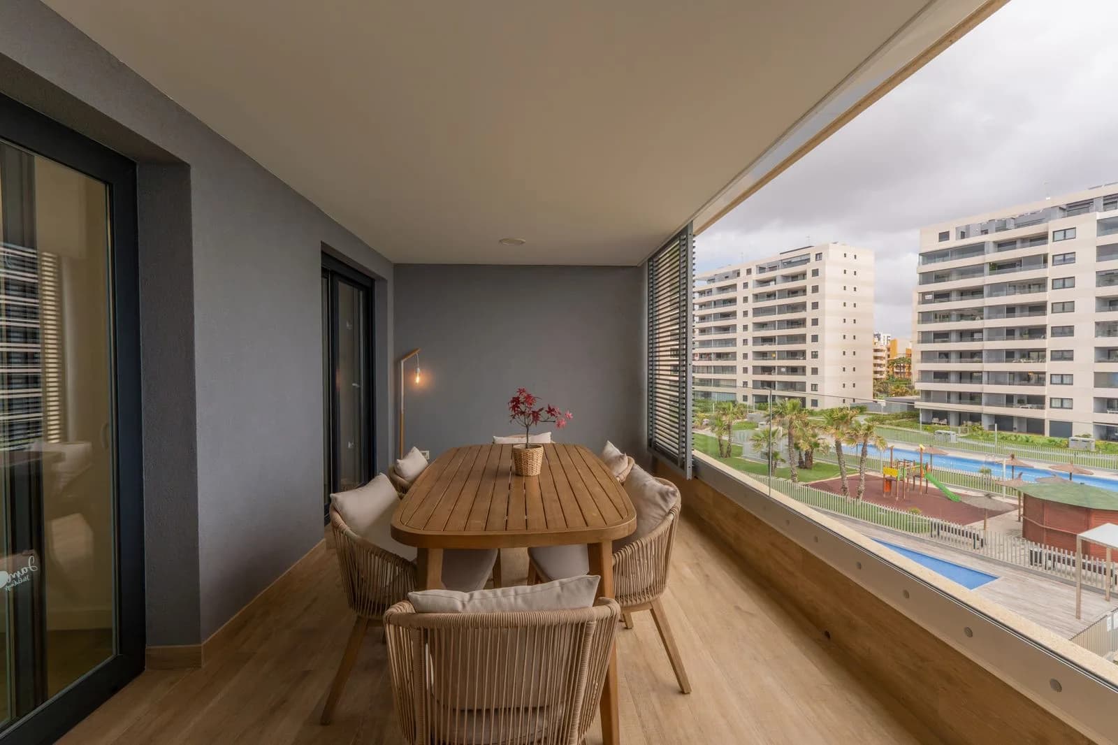 Apartment In Punta Prima - Image 2