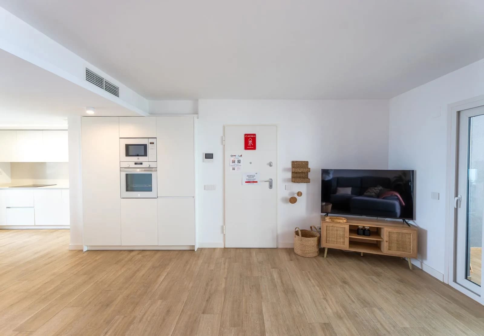 Apartment In Punta Prima - Image 6