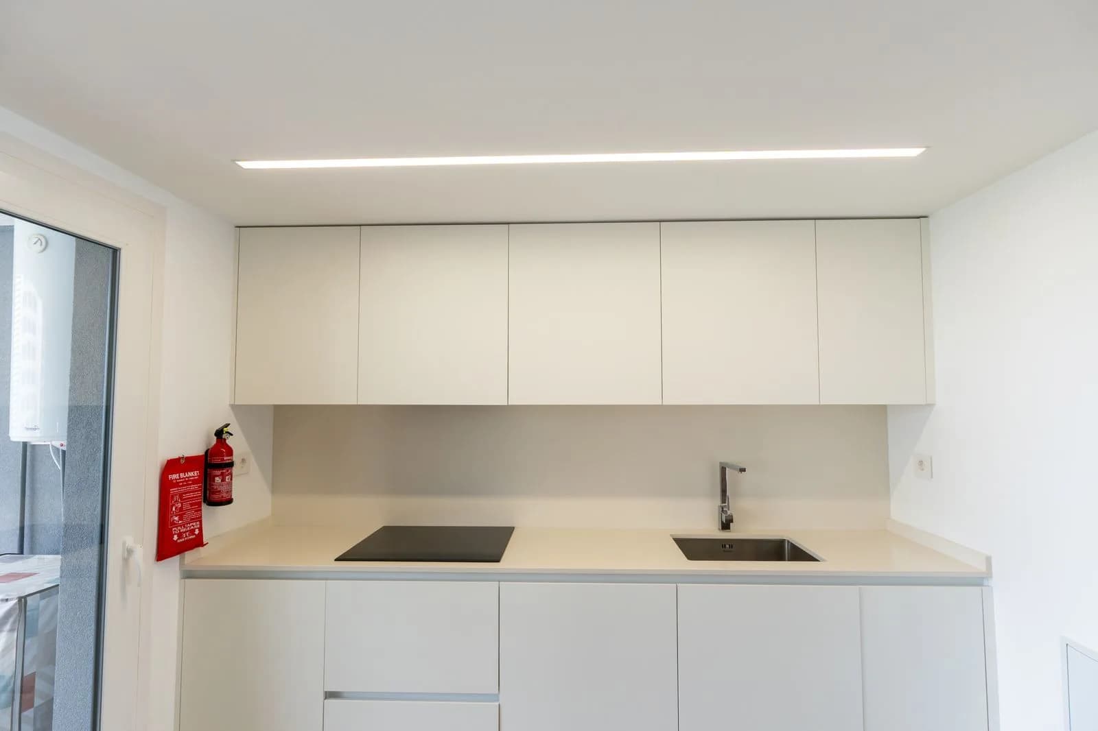 Apartment In Punta Prima - Image 8