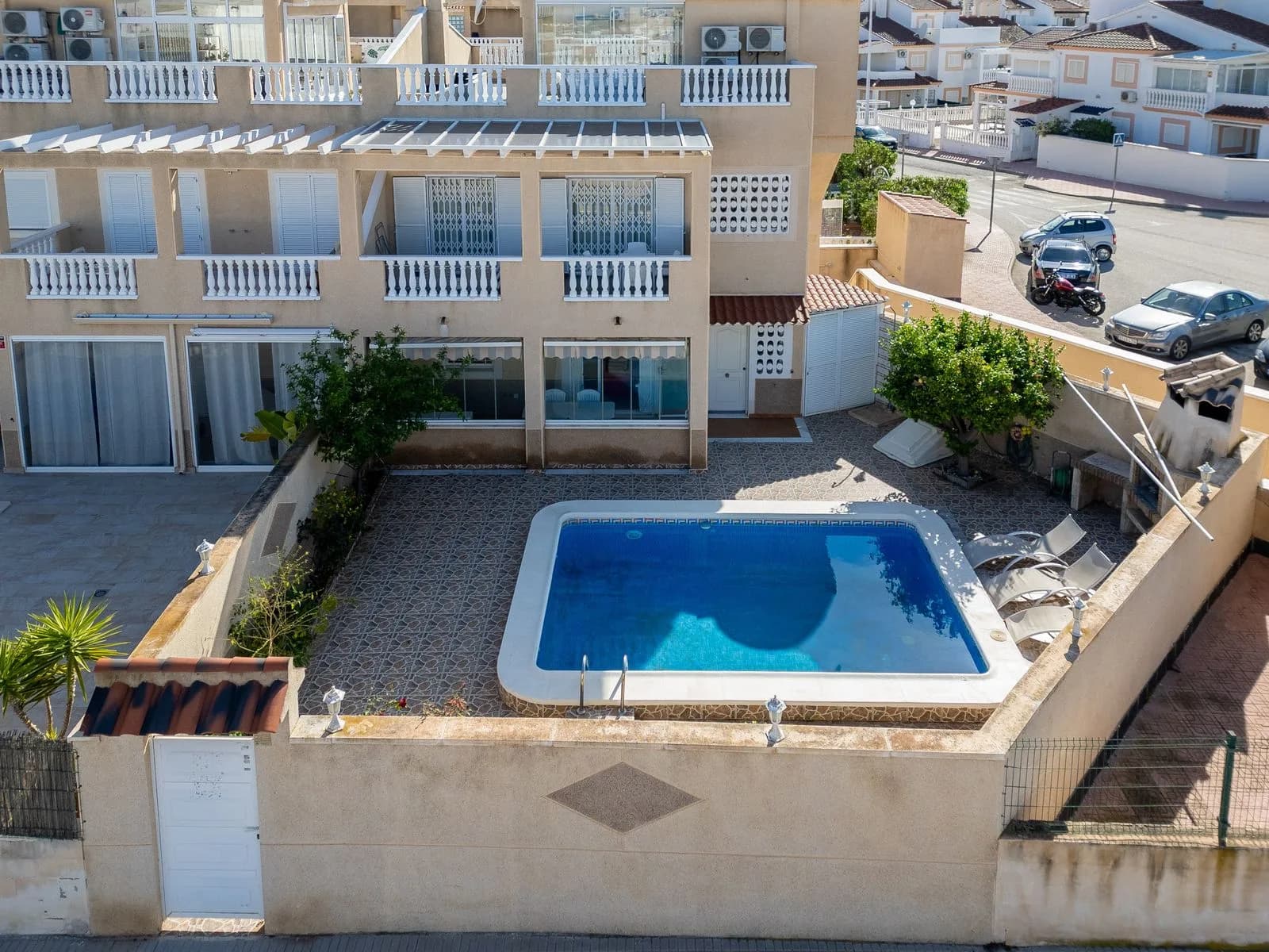 3 Bedroom Apartment for Sale in Playa Flamenca, Costa Blanca - Image 2