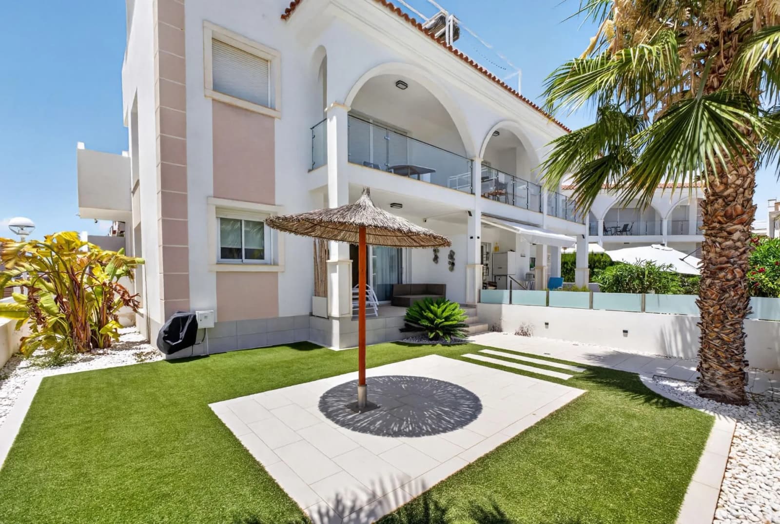 Apartment In Rojales - Image 3