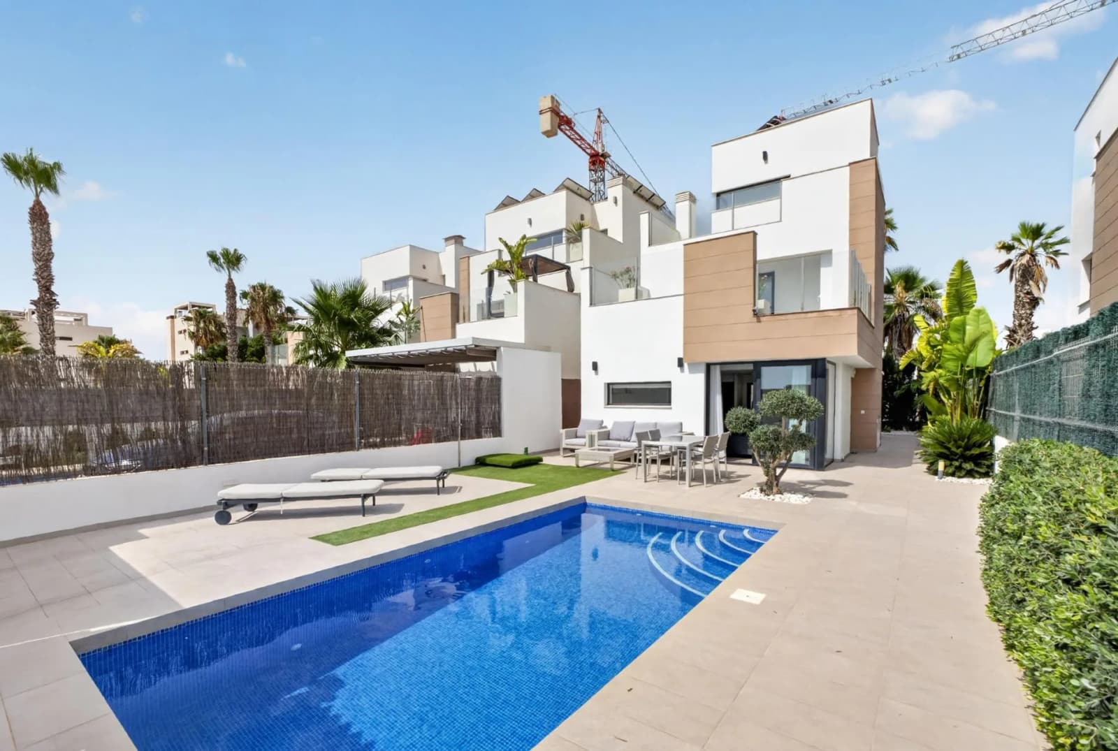 3 Bedroom Villa for Sale in Guardamar del Segura, Alicante
