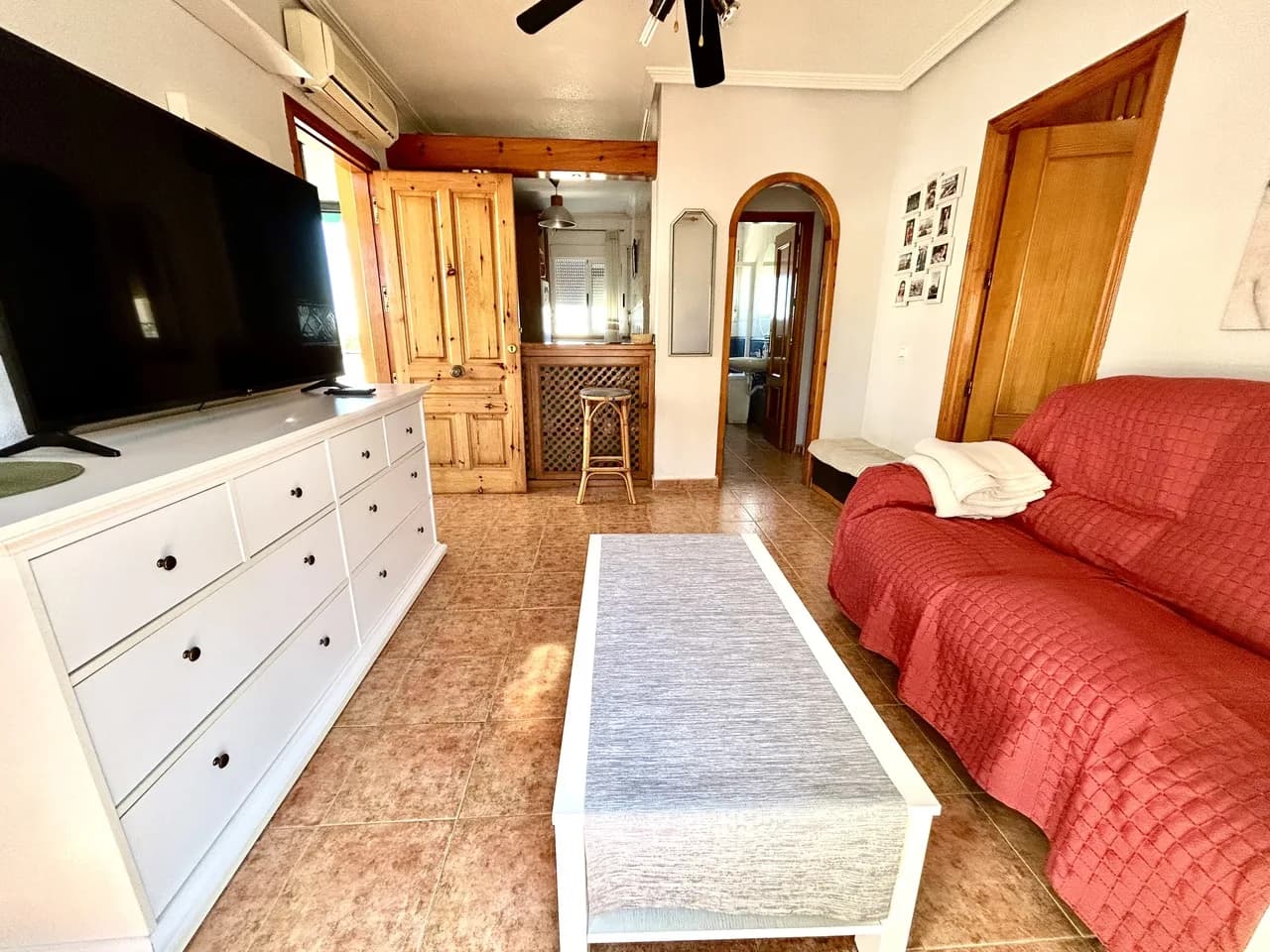 Villa de 2 dormitorios en venta en Playa Flamenca, Alicante - Image 6
