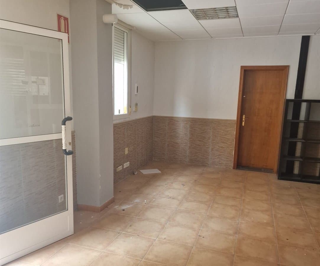 Commercial te koop in Orihuela, Valencian Community - Image 9