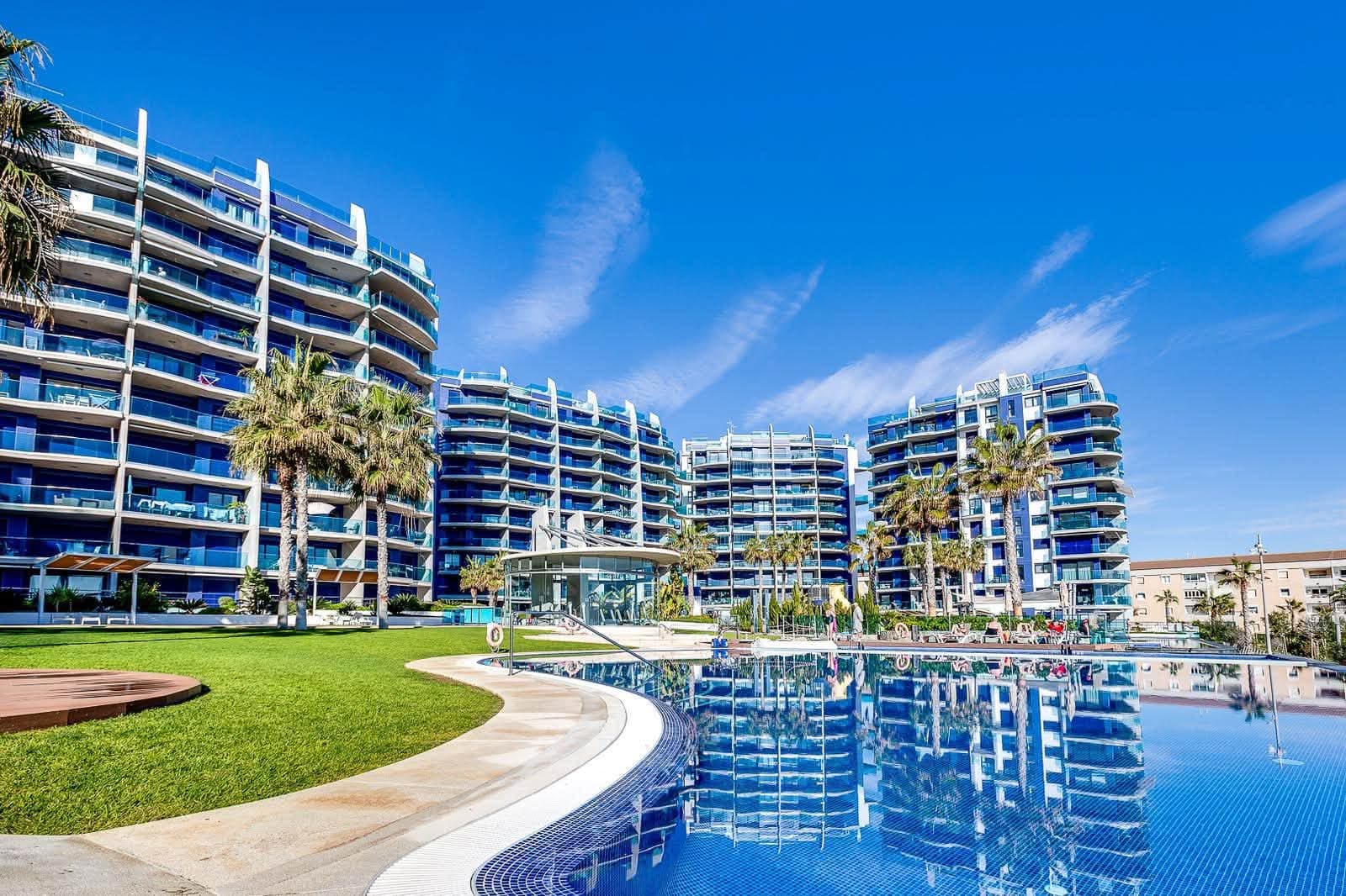 Luxury Apartment In Sea Senses
