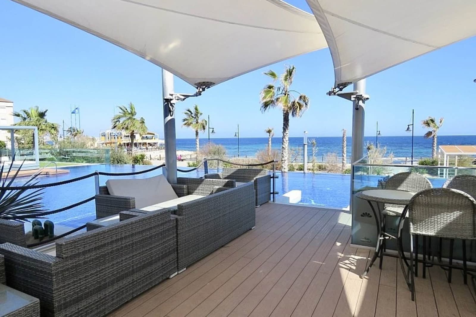 Luxury Apartment In Sea Senses - Image 3