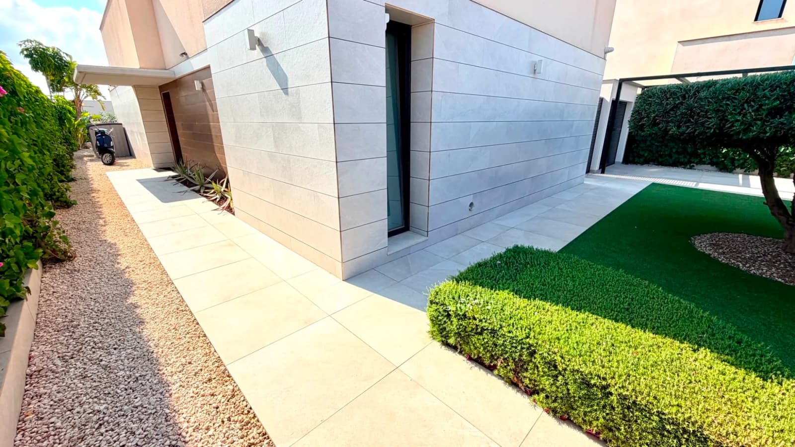 Detached Villa In Los Montesinos - Image 6