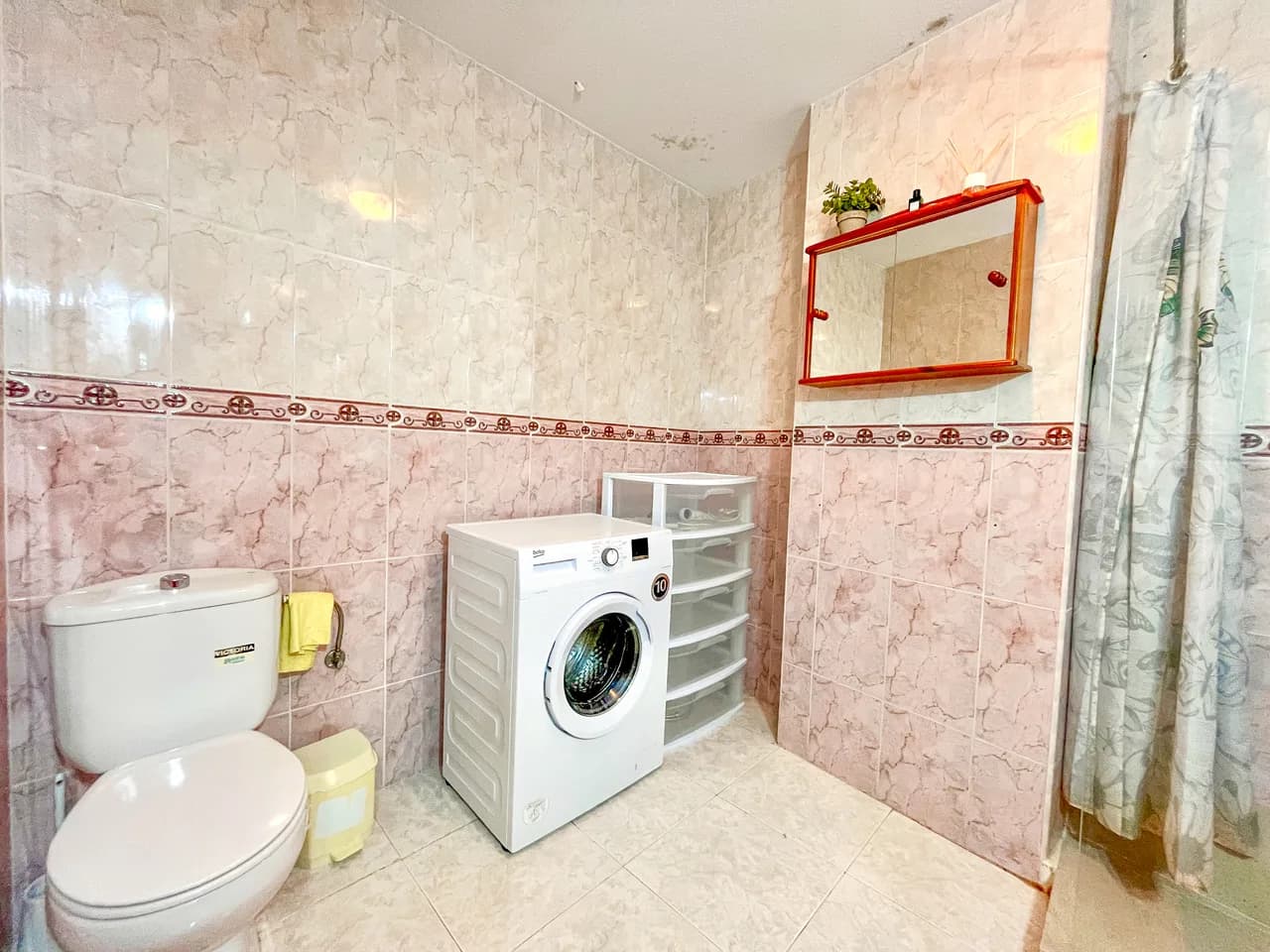5 Bedroom Apartment for Sale in San Miguel de Salinas, Alicante - Image 6