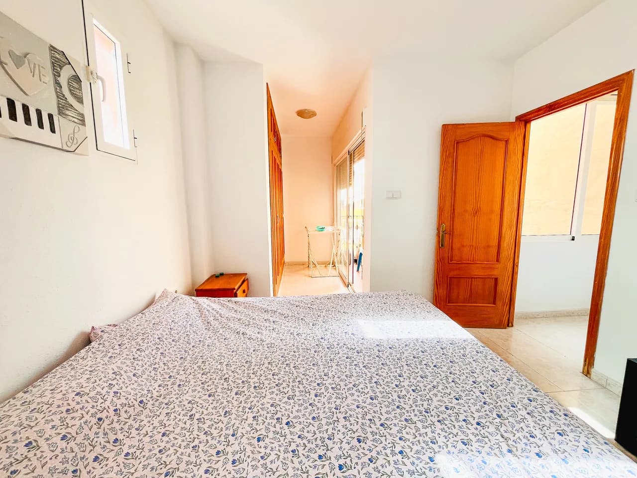 5 Bedroom Apartment for Sale in San Miguel de Salinas, Alicante - Image 8