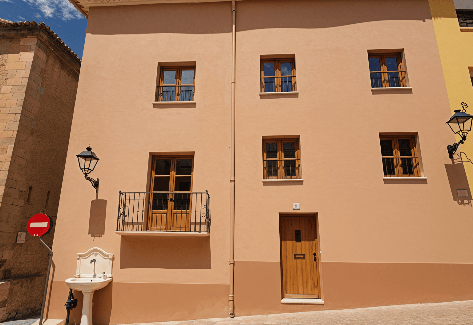 Investment Property In Biar - Image 3