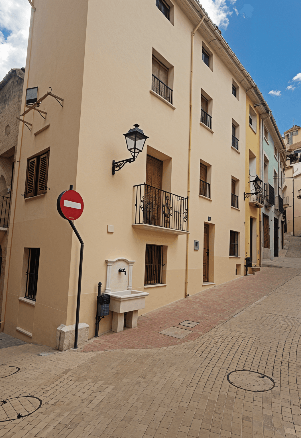Investment Property In Biar - Image 5