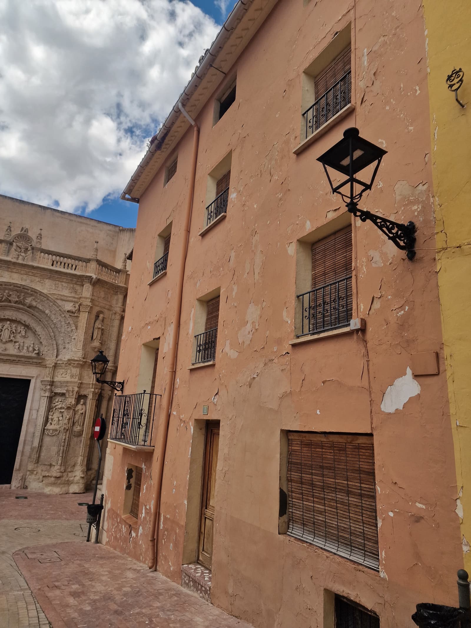Investment Property In Biar - Image 8