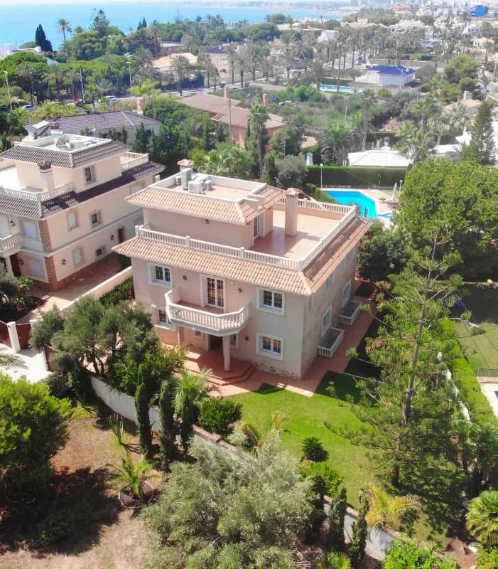 Villa med 6 sovrum till salu i Cabo Roig, Alicante
