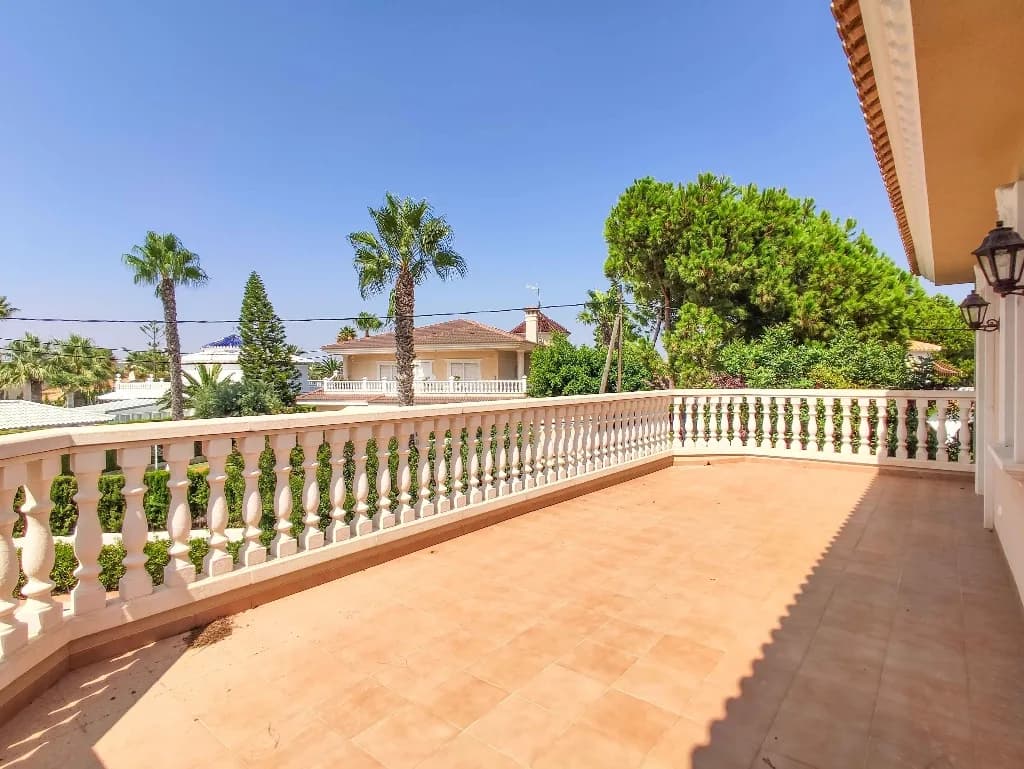 Villa med 6 sovrum till salu i Cabo Roig, Alicante - Image 5