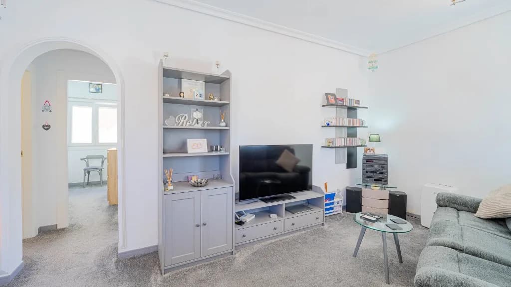 Villa mit 2 Schlafzimmern zu verkaufen in Orihuela-Costa, Alicante - Image 2