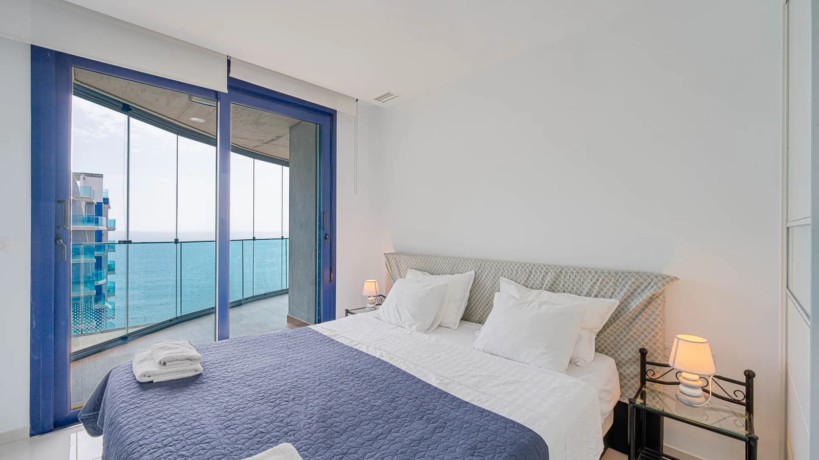 Apartament In Punta Prima - Image 3