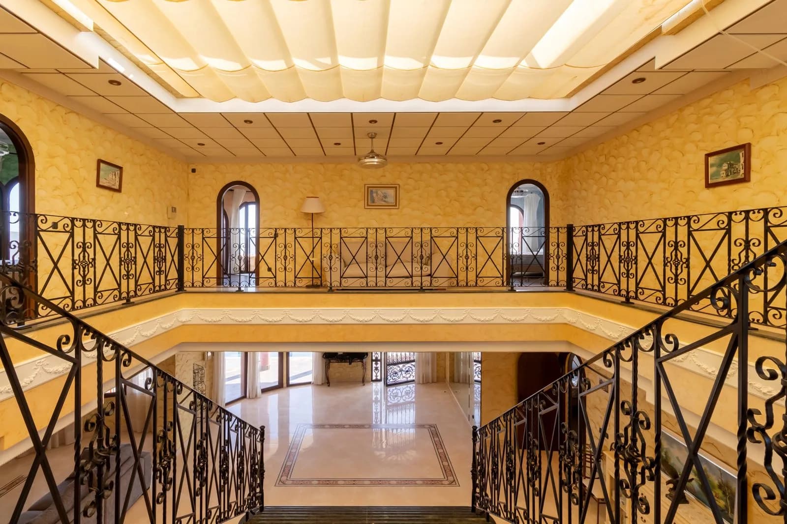 Villa In La Zenia - Image 3