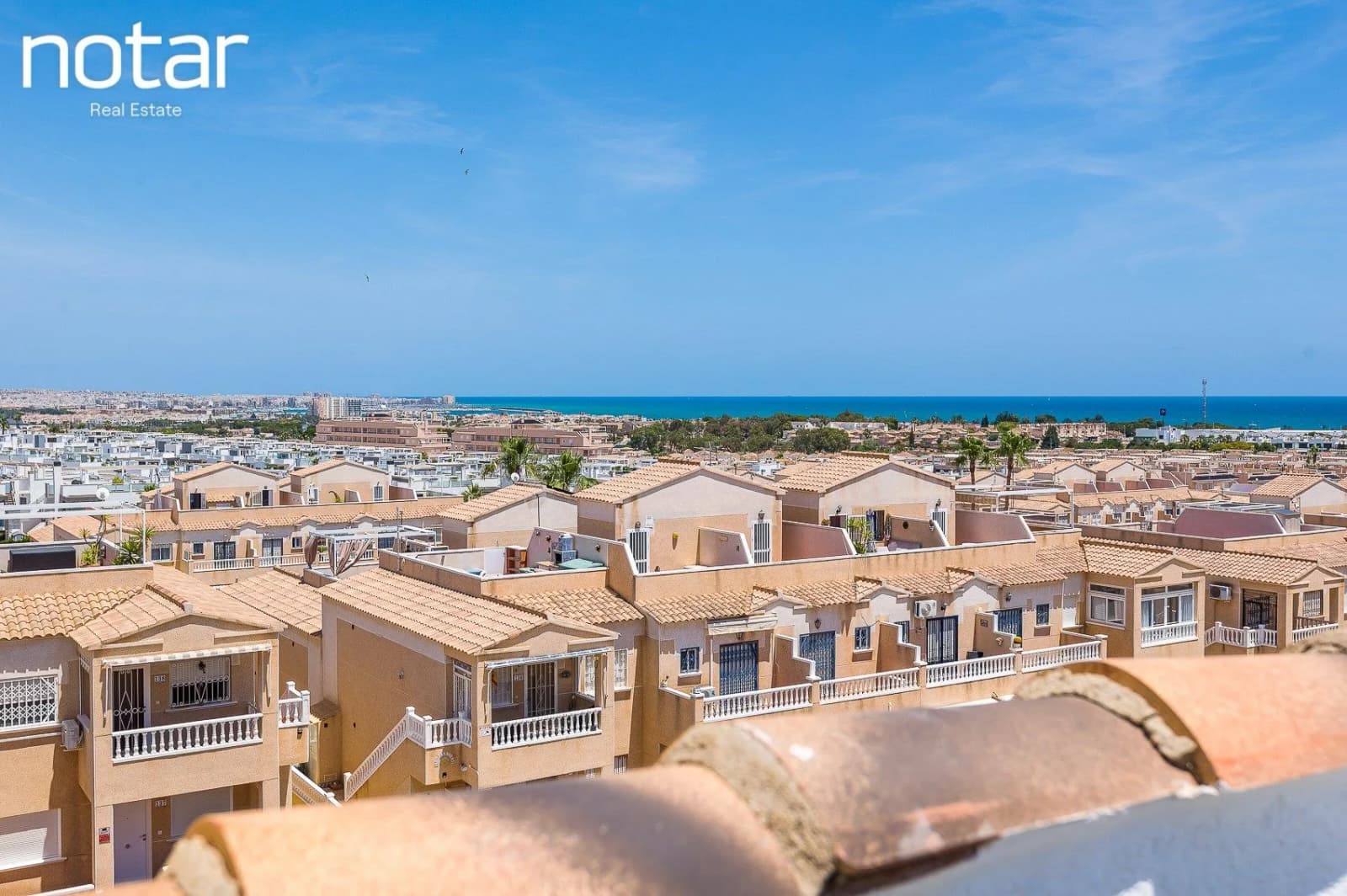 Apartment de 2 chambres à vendre à Punta Prima, Costa Blanca - Image 3