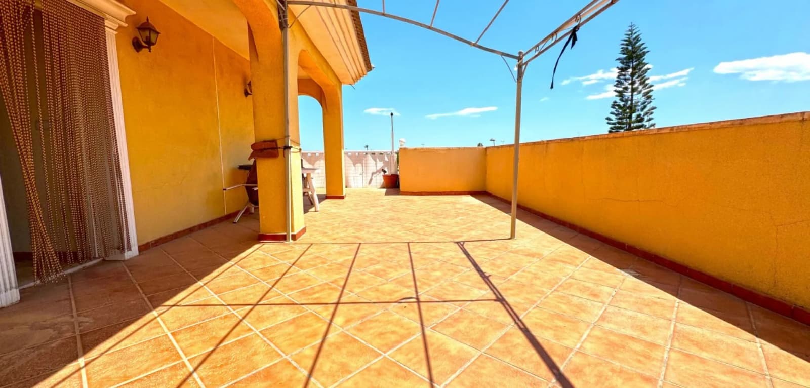 Detached Villa In Torrevieja - Image 8