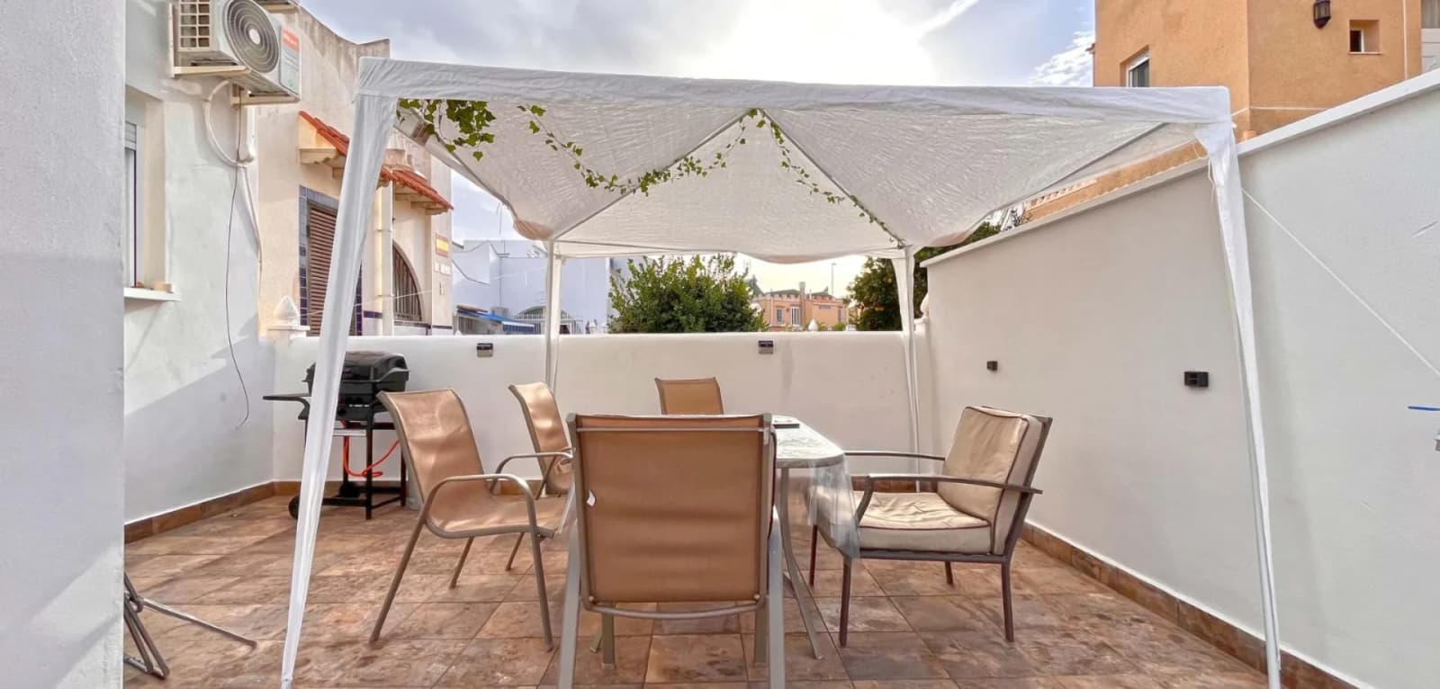 Bungalow de 2 chambres à vendre à Orihuela Costa, Costa Blanca (Alicante) - Image 3