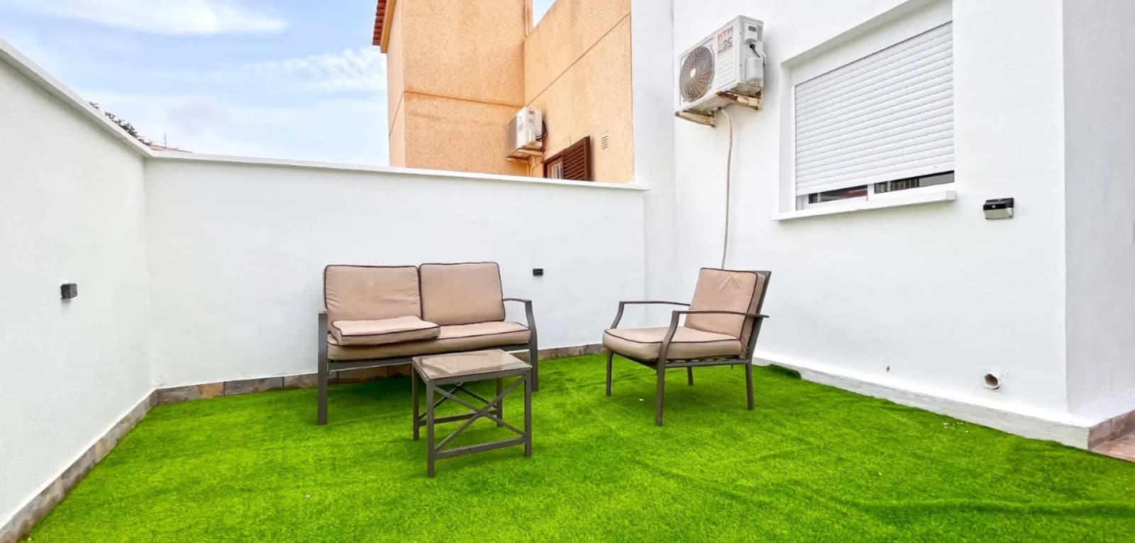 Bungalow de 2 chambres à vendre à Orihuela Costa, Costa Blanca (Alicante) - Image 5