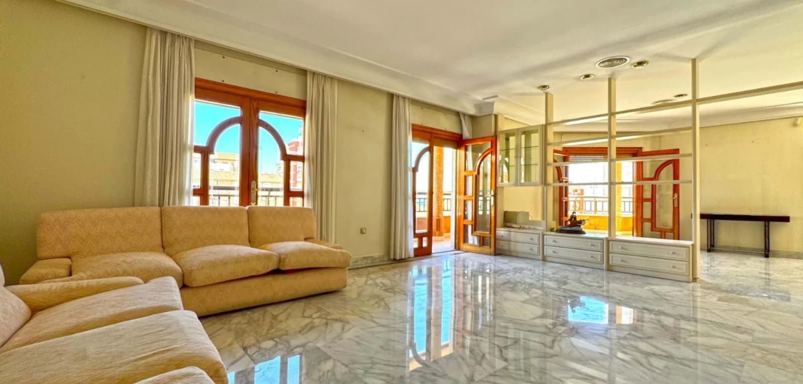 Duplex de 6 chambres à vendre à San Pedro del Pinatar, Murcia - Image 2