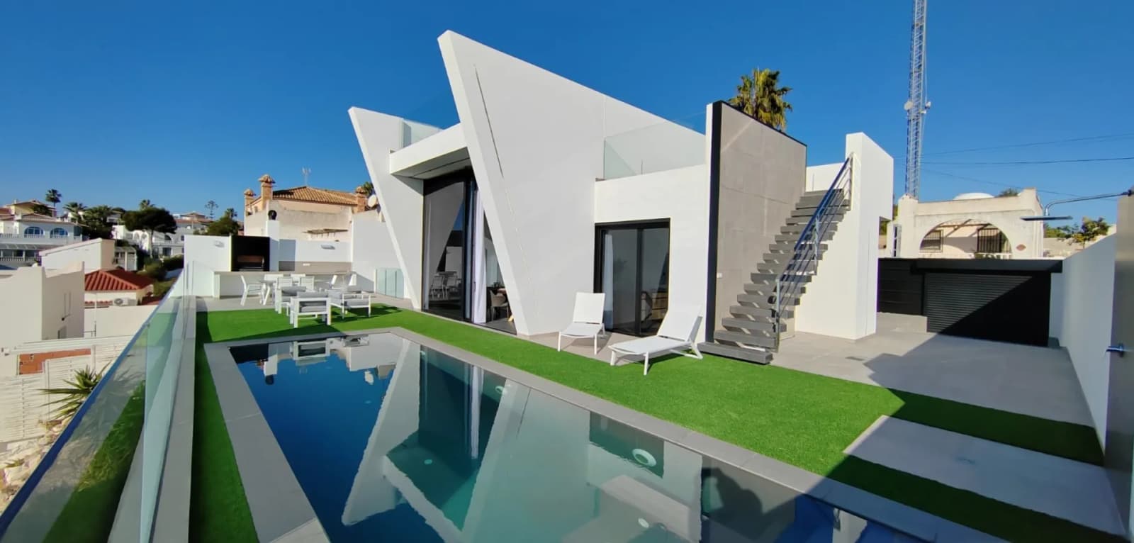 Detached Villa In Torrevieja - Image 7