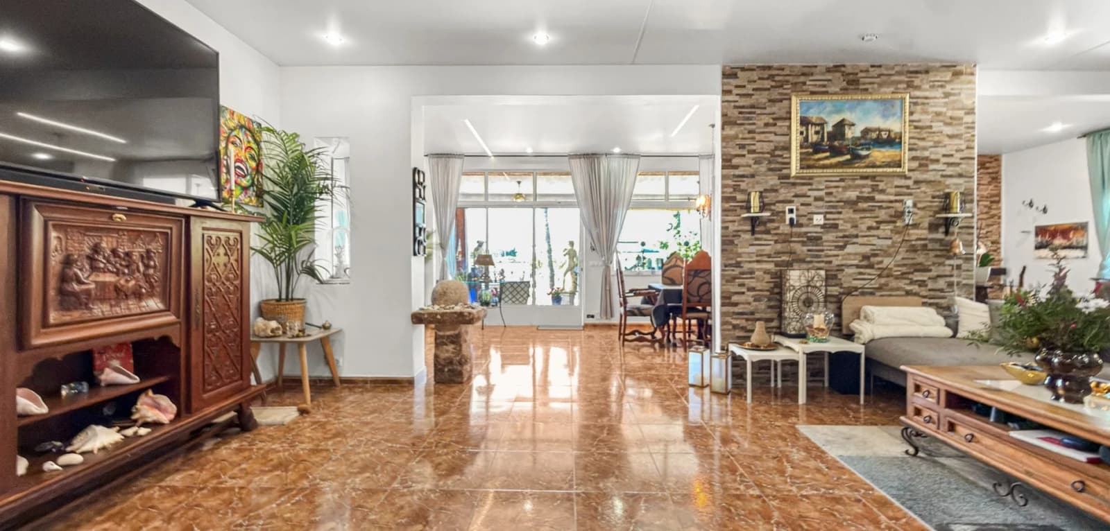 Detached Villa In Ciudad Quesada - Image 3