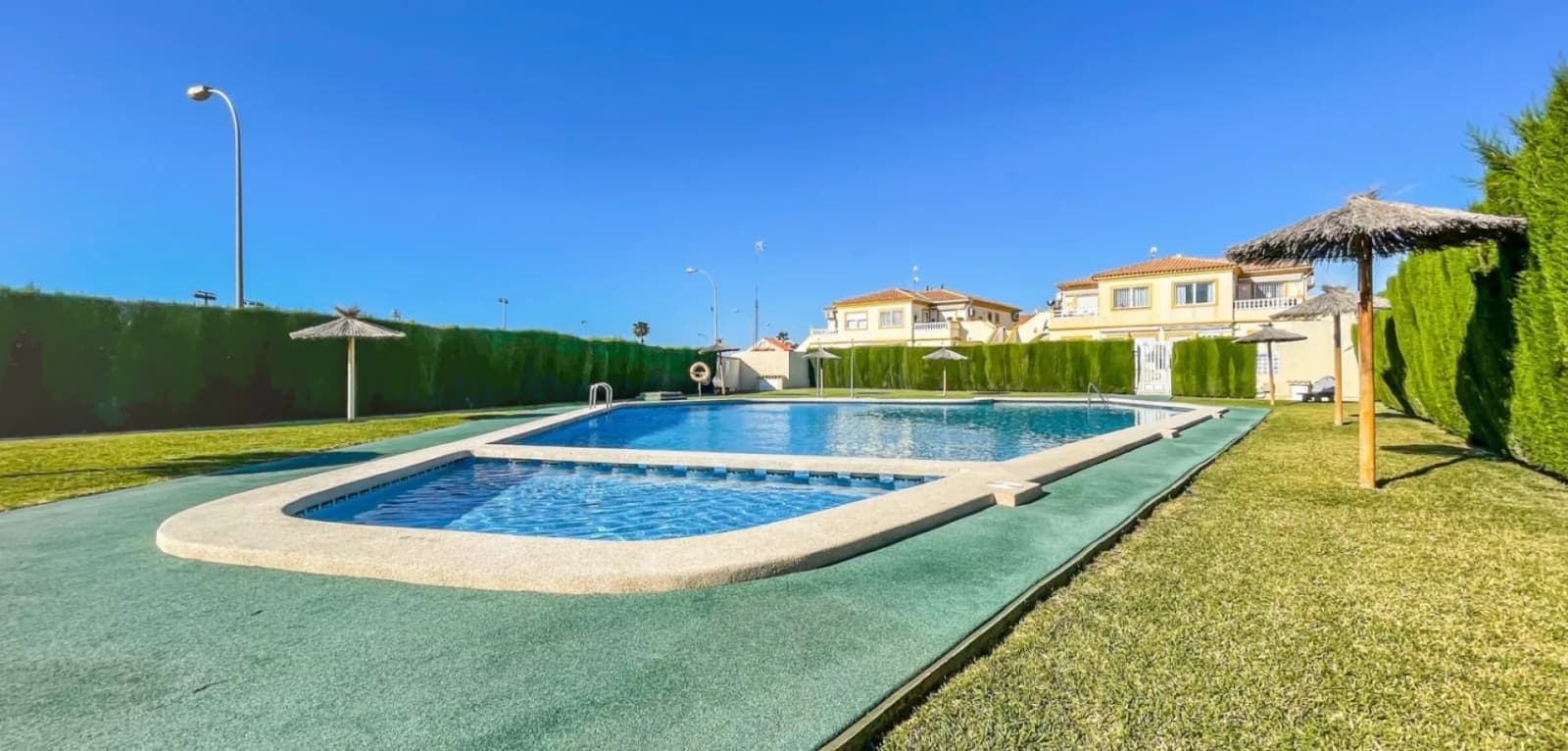 Bungalow met 2 slaapkamers te koop in Orihuela Costa, Costa Blanca (Alicante) - Image 7