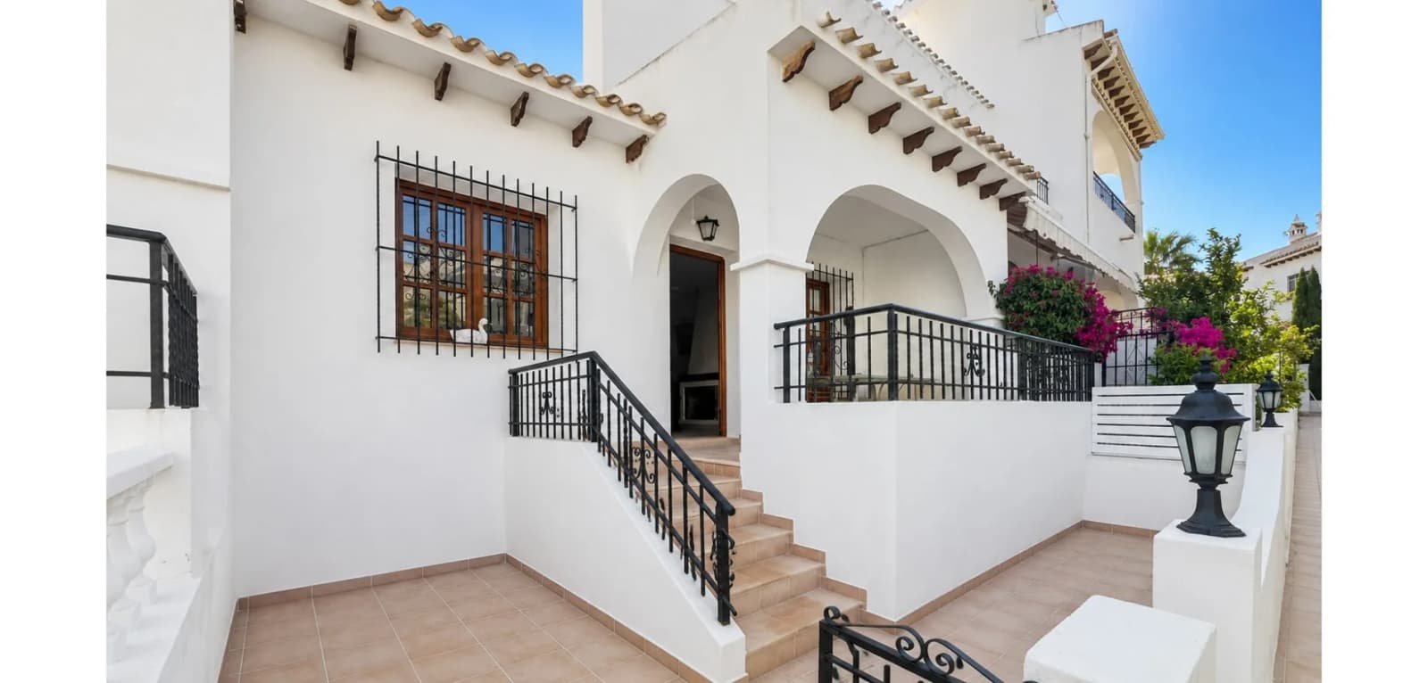 2 Bedroom Bungalow for Sale in Torrevieja, Costa Blanca (Alicante)