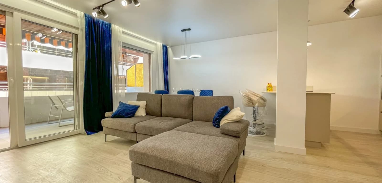 2 Bedroom Apartment for Sale in Torrevieja, Costa Blanca (Alicante)