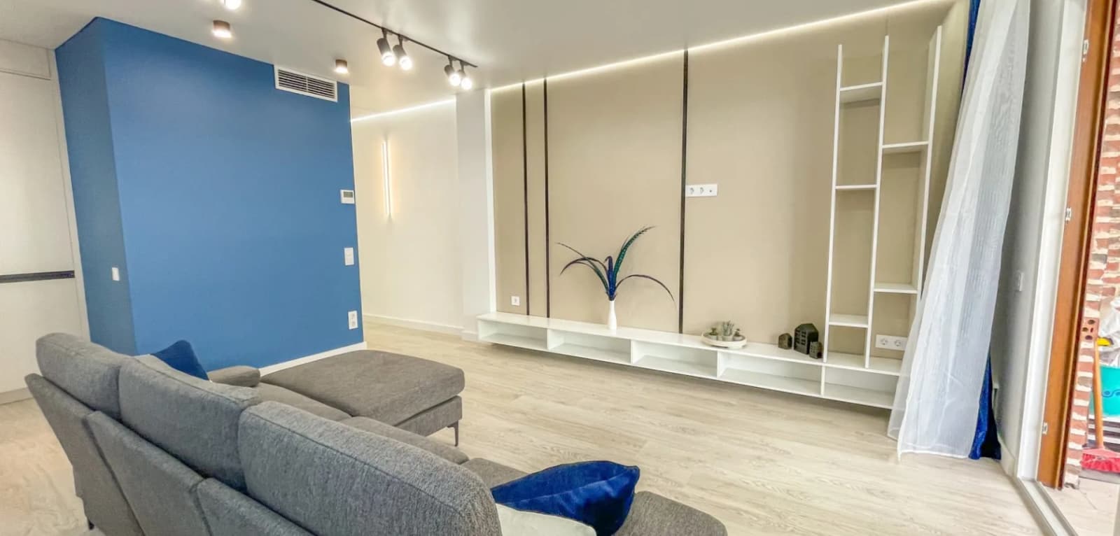 2 Bedroom Apartment for Sale in Torrevieja, Costa Blanca (Alicante) - Image 4